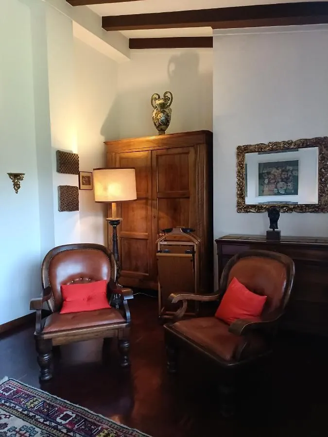 Chez Queen B&B Lurate Caccivio 0*,  Italy