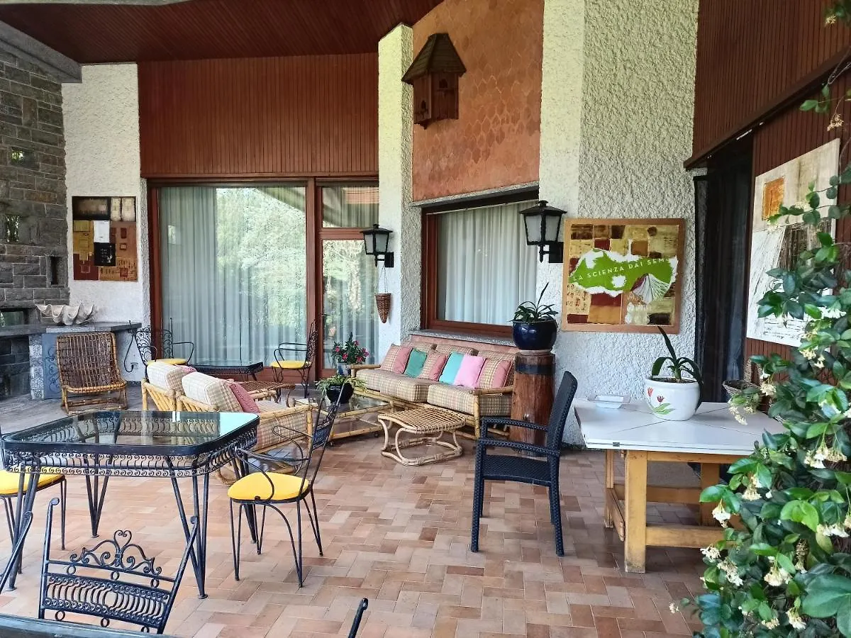 Apartment Chez Queen B&B Lurate Caccivio Italy